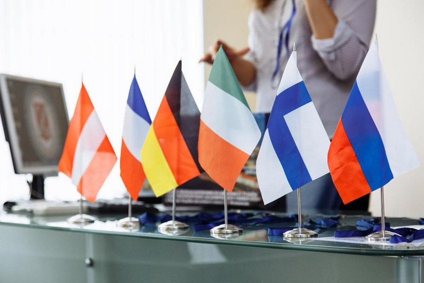 How to make changes to the information about an accredited branch (representative office) of a foreign company in Russia?